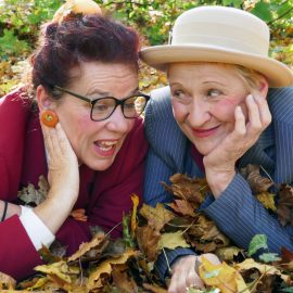 Inge & Rita Altweibersommer – PREMIERE am 13. Nov. Disharmonie Schweinfurt 19.30 Uhr Inge & Rita Altweibersommer – PREMIERE am 13. Nov. Disharmonie Schweinfurt 19.30 Uhr